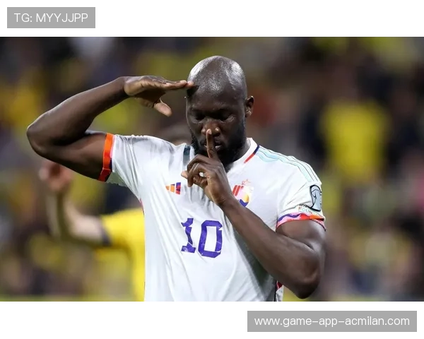 卢卡库弧线抽射几乎贴柱而过，比利时锋线持续发威——硬核训练背后的温柔力量